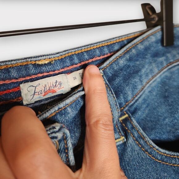 Faherty Womens Button Front Denim Pencil Midi Skirt Blue Jean 26 Classic Fit - Picture 5 of 7